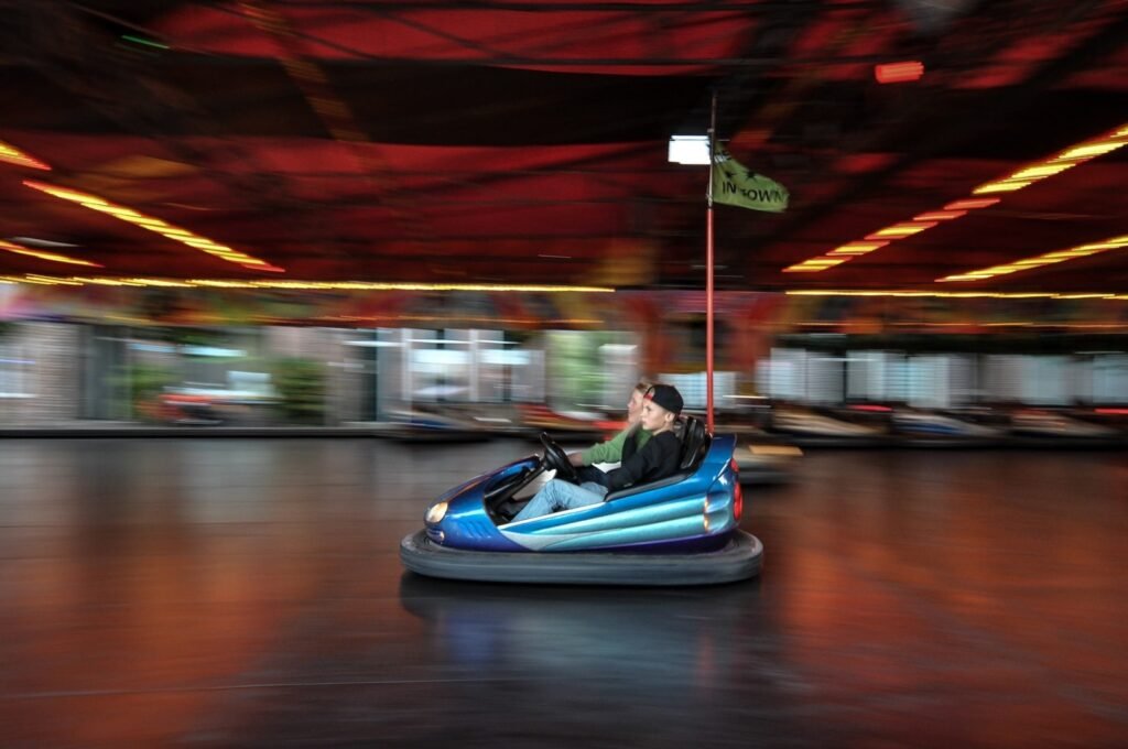 light-night-vehicle-amusement-park-color-park-767409-pxhere.com-min-min-min